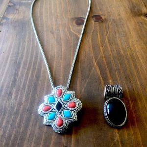 ⭐️3- $20 southwest necklace/ pendant lot